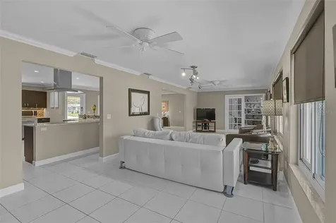 7118 Westmoreland Drive Sarasota FL 34243
