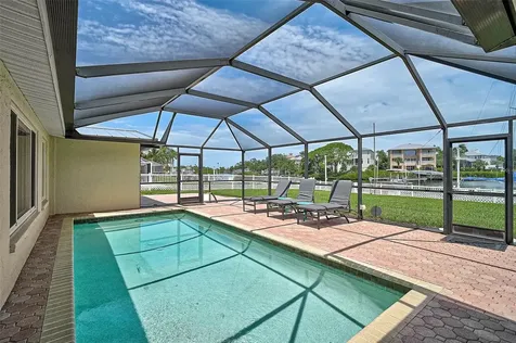7118 Westmoreland Drive Sarasota FL 34243