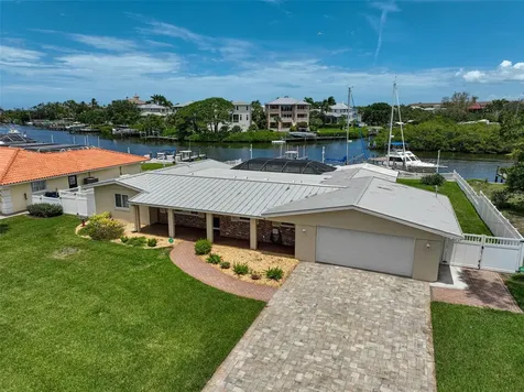7118 Westmoreland Drive Sarasota FL 34243