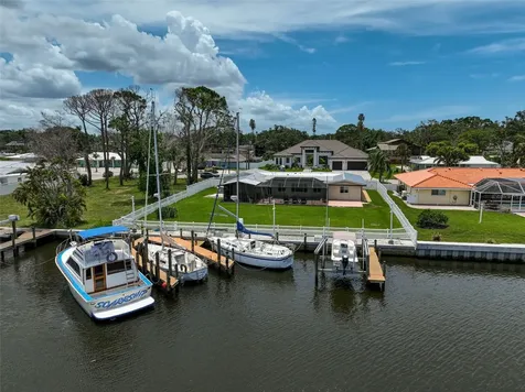 7118 Westmoreland Drive Sarasota FL 34243