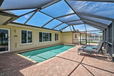 7118 Westmoreland Drive Sarasota FL 34243