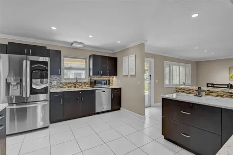 7118 Westmoreland Drive Sarasota FL 34243