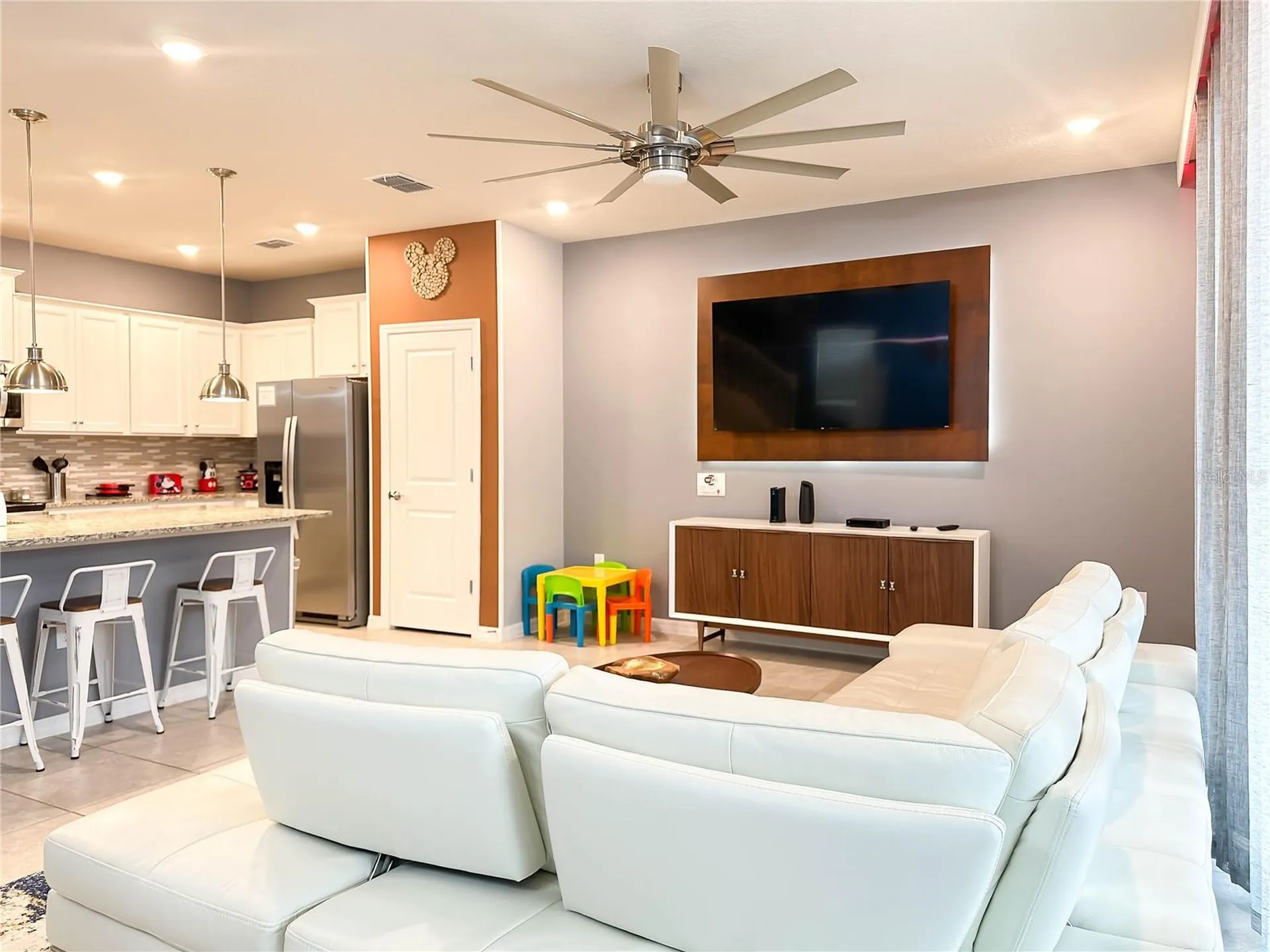 3818 Lana Avenue Davenport FL 33897