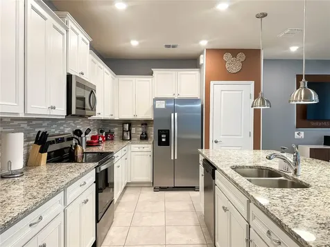 3818 Lana Avenue Davenport FL 33897