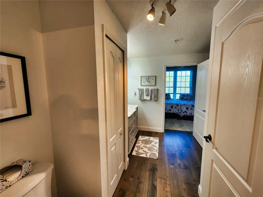 4118 Central Sarasota Parkway Sarasota FL 34238