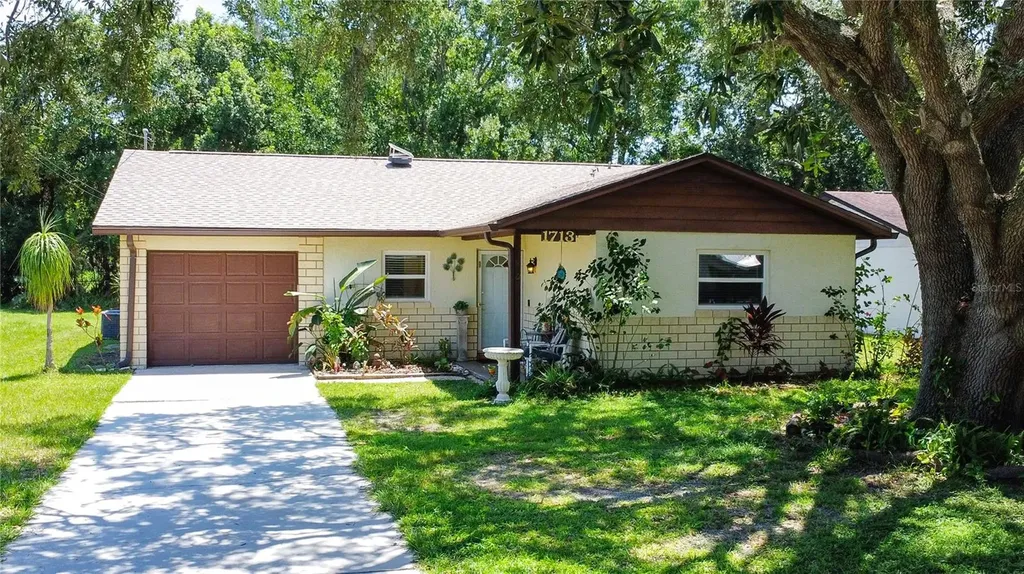 1713 California Avenue St Cloud FL 34769