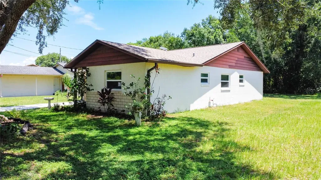 1713 California Avenue St Cloud FL 34769