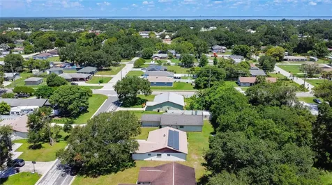 1713 California Avenue St Cloud FL 34769