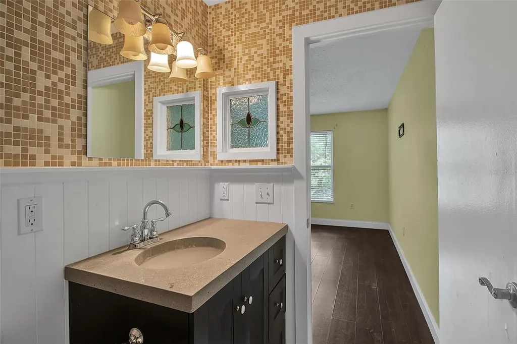 4625 Summerwind Drive Sarasota FL 34234