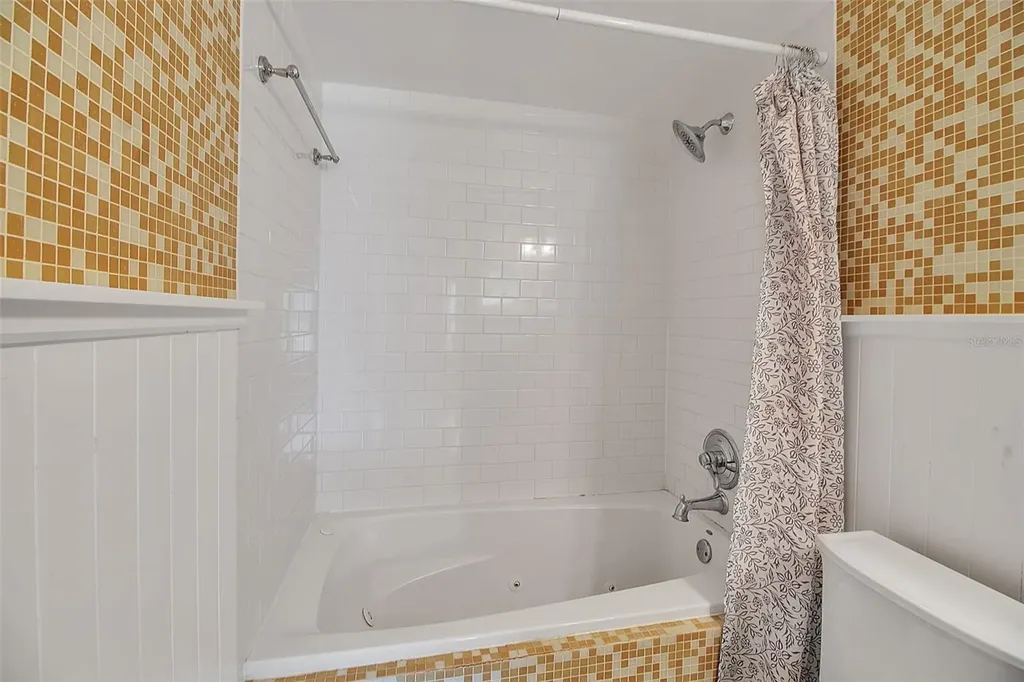 4625 Summerwind Drive Sarasota FL 34234