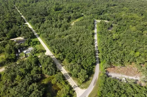 Bigelow Avenue Webster FL 33597