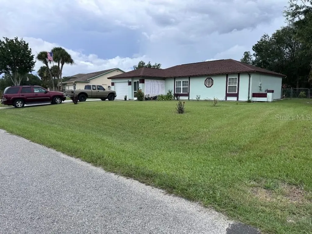 311 Oak Track Drive Ocala FL 34472