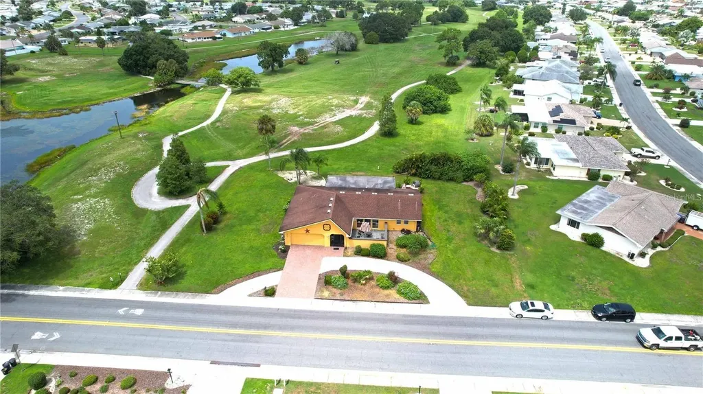 1820 El Rancho Drive Sun City Center FL 33573