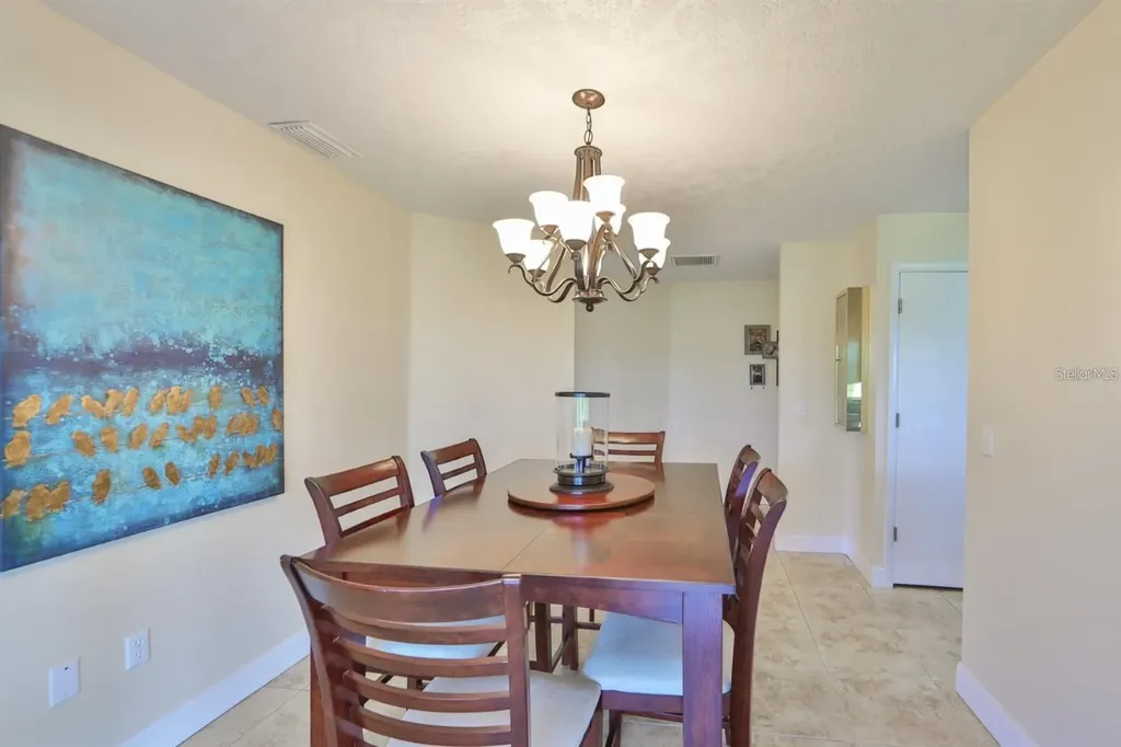 1820 El Rancho Drive Sun City Center FL 33573