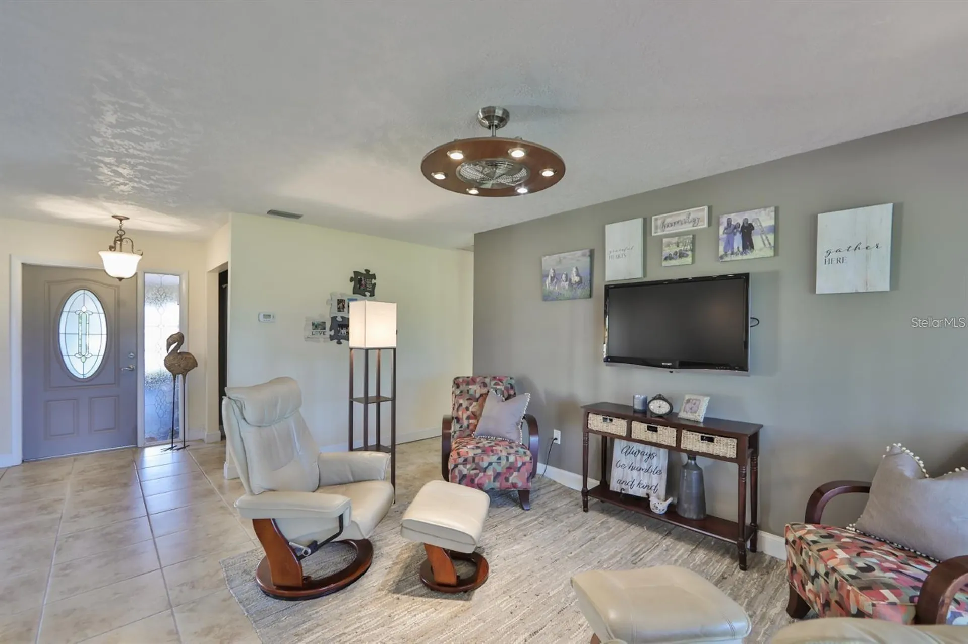 1820 El Rancho Drive Sun City Center FL 33573