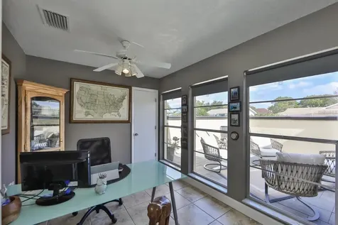 1820 El Rancho Drive Sun City Center FL 33573