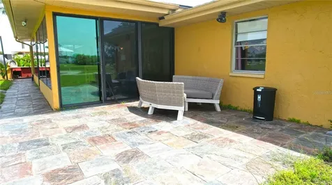 1820 El Rancho Drive Sun City Center FL 33573