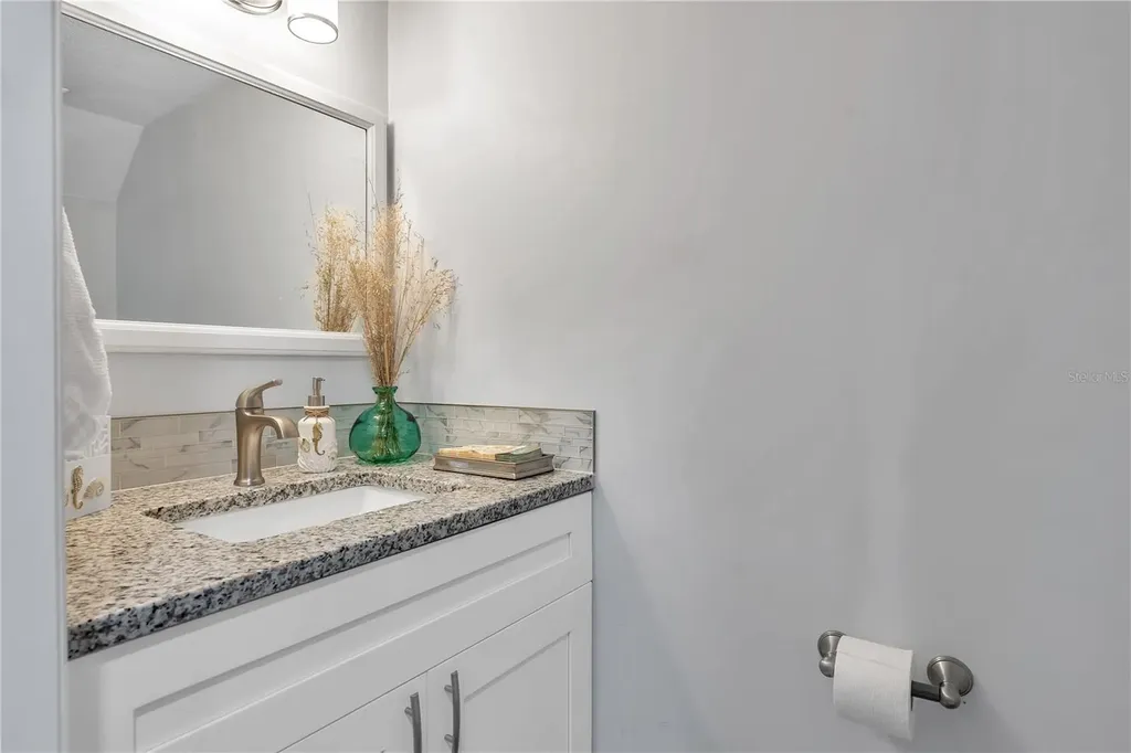 5172 Coquina Key Drive SE St Petersburg FL 33705