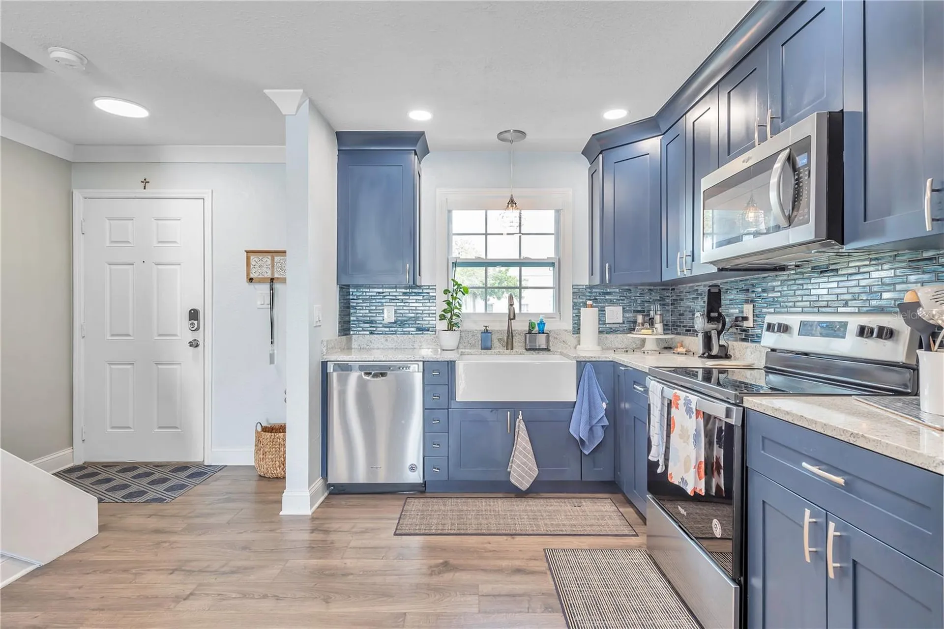 5172 Coquina Key Drive SE St Petersburg FL 33705