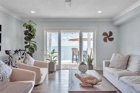 5172 Coquina Key Drive SE St Petersburg FL 33705
