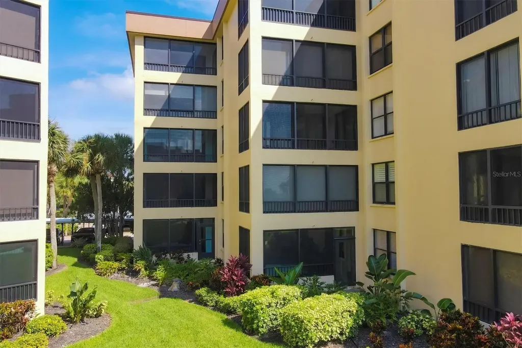 8776 Midnight Pass Road Sarasota FL 34242
