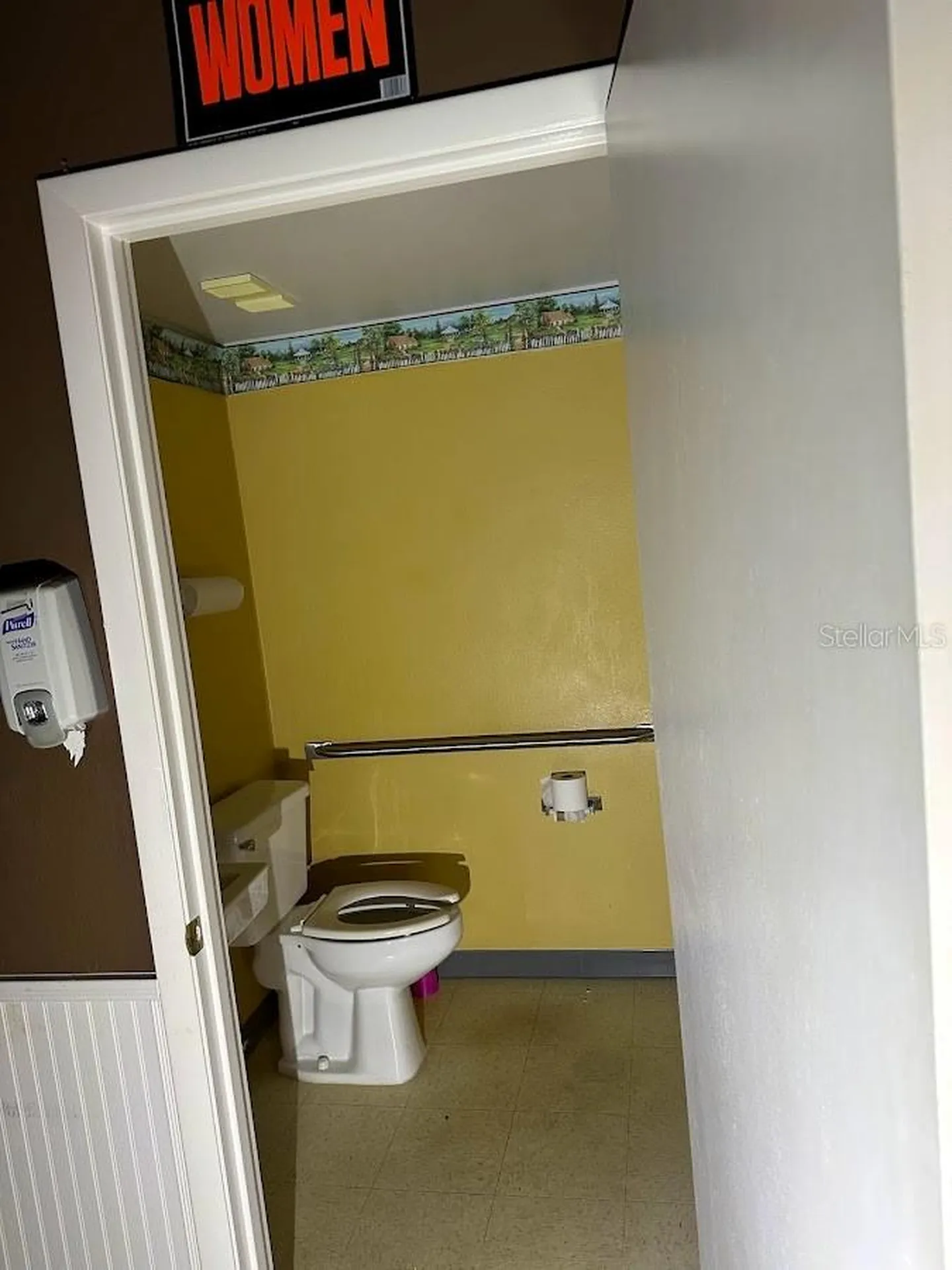 821 NE 36th Terrace Ocala FL 34470