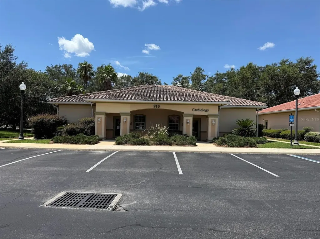 1400 S Us Highway 441, Building 910 Lady Lake FL 32159
