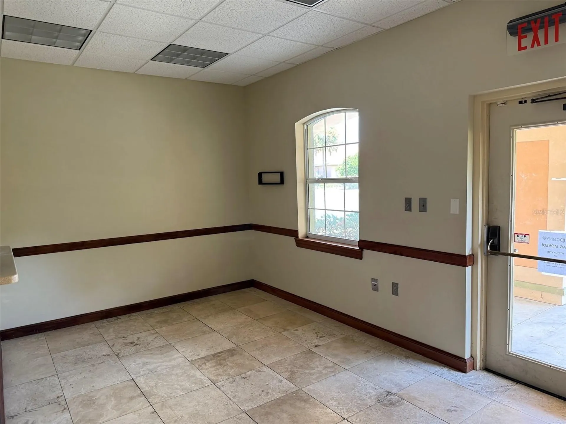 1400 S Us Highway 441, Building 910 Lady Lake FL 32159