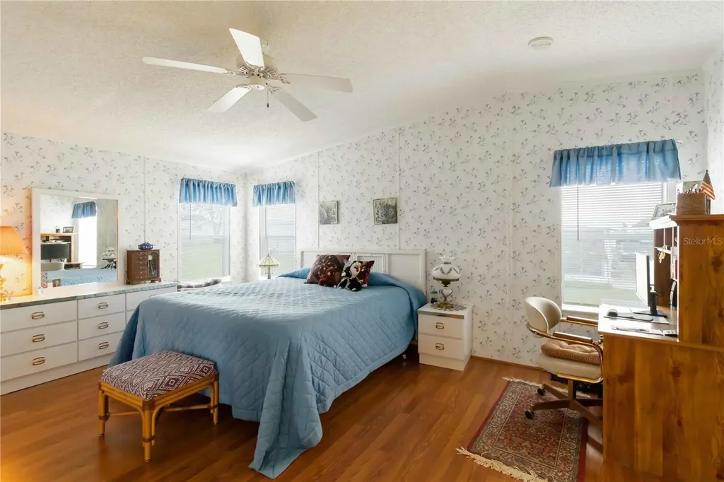 5316 53rd Avenue E Bradenton FL 34203