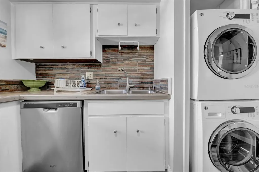 1 Windrush Boulevard Indian Rocks Beach FL 33785