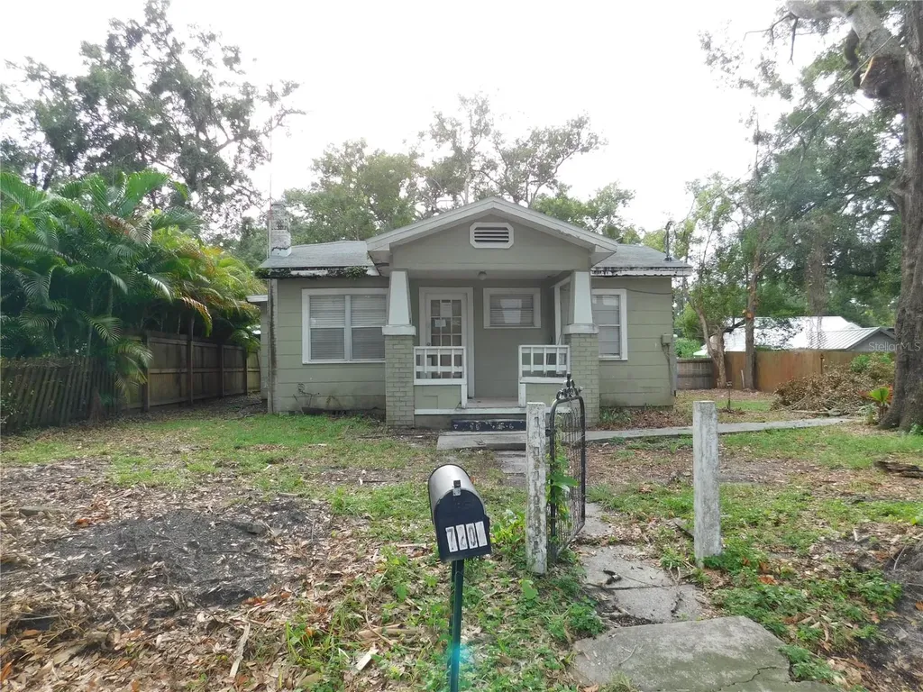 7204 N 11th Street Tampa FL 33604