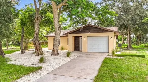 5137 Camus Way Sarasota FL 34232