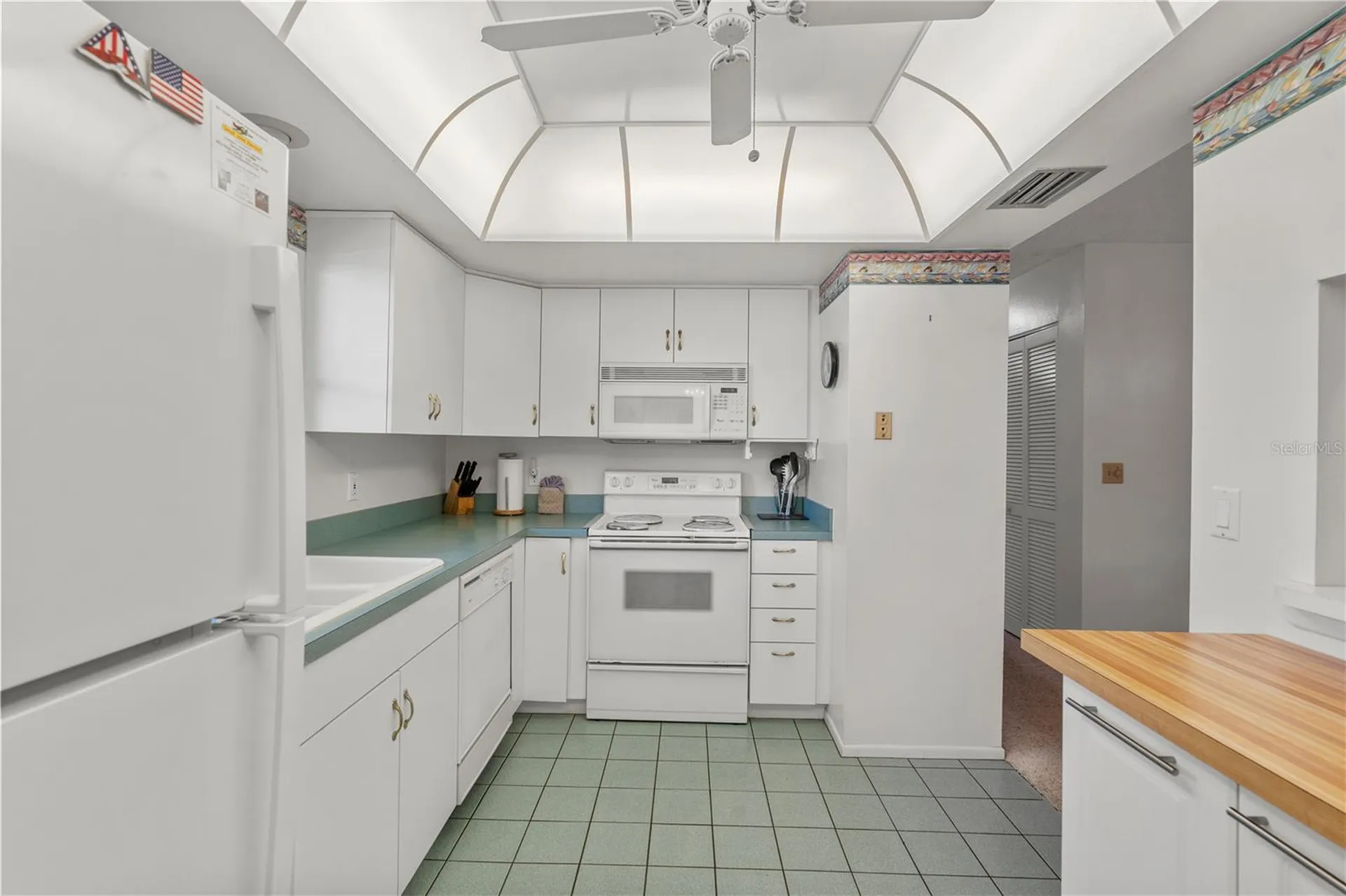 2187 Corinne Court S St Petersburg FL 33712