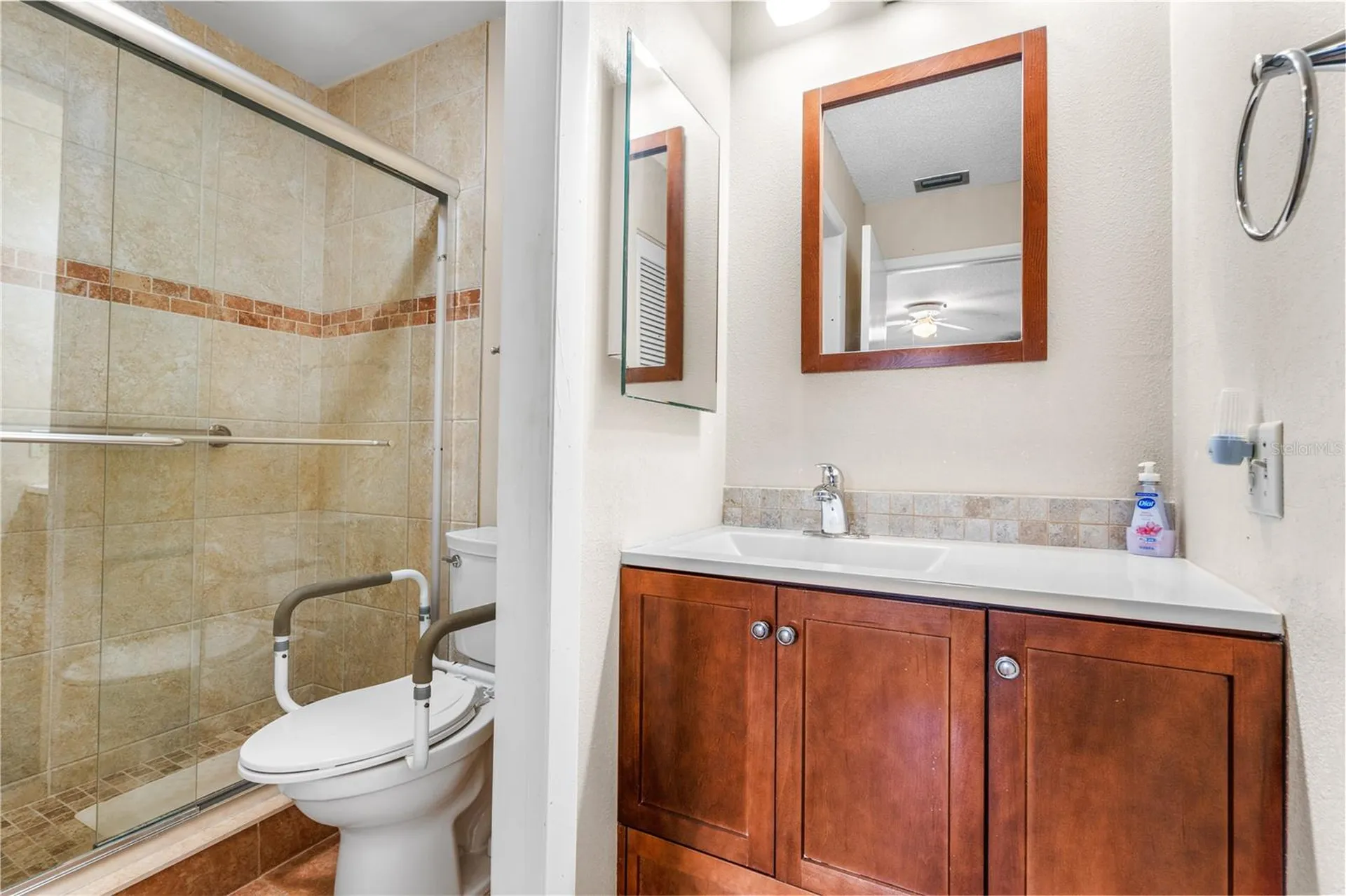2187 Corinne Court S St Petersburg FL 33712