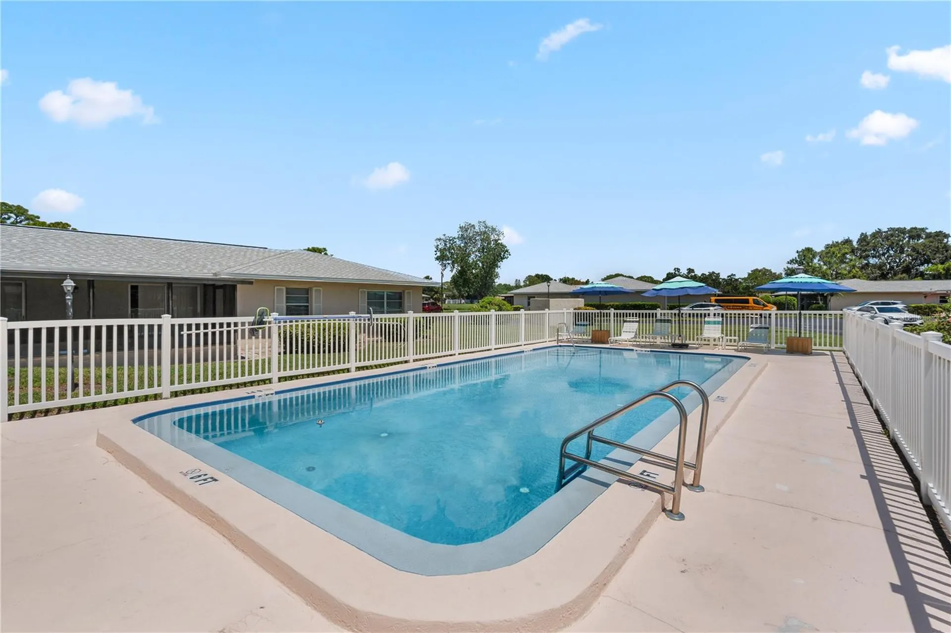 2187 Corinne Court S St Petersburg FL 33712