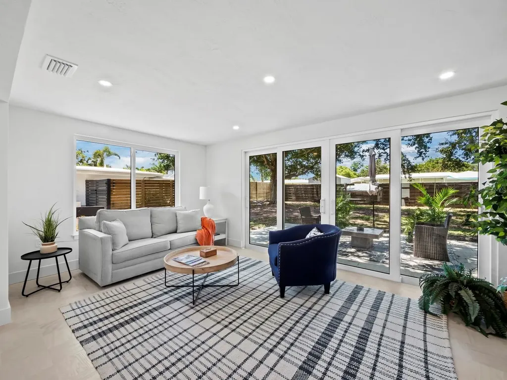 3430 Jaffa Drive Sarasota FL 34239
