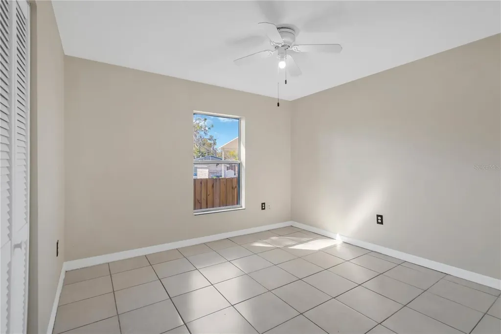 808 1st Avenue NE Ruskin FL 33570