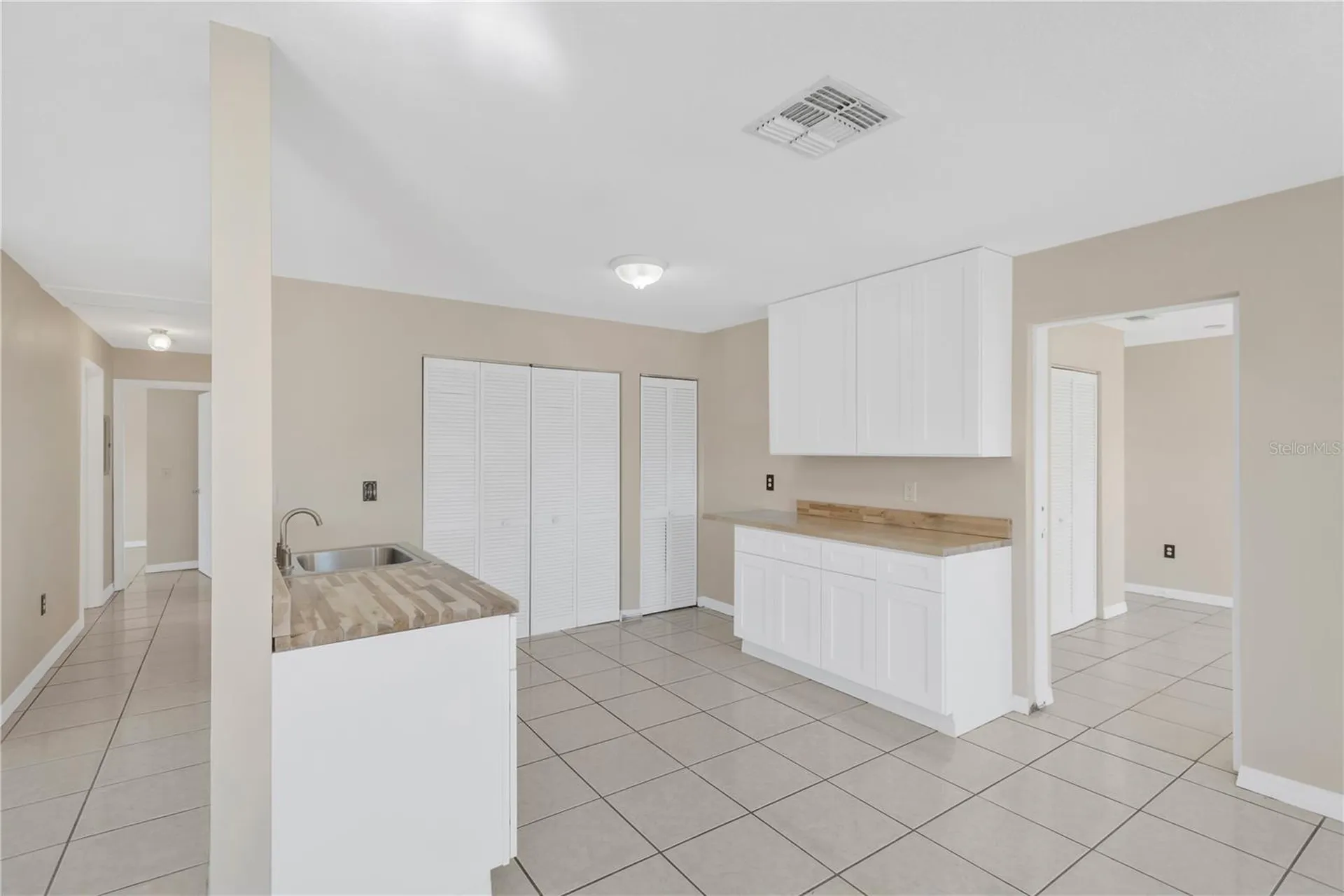 808 1st Avenue NE Ruskin FL 33570