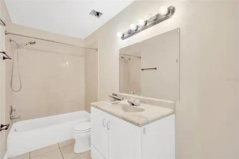 808 1st Avenue NE Ruskin FL 33570