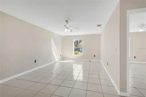 808 1st Avenue NE Ruskin FL 33570