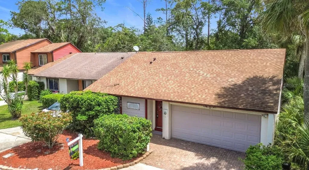 111 Spreading Oak Court Sanford FL 32773