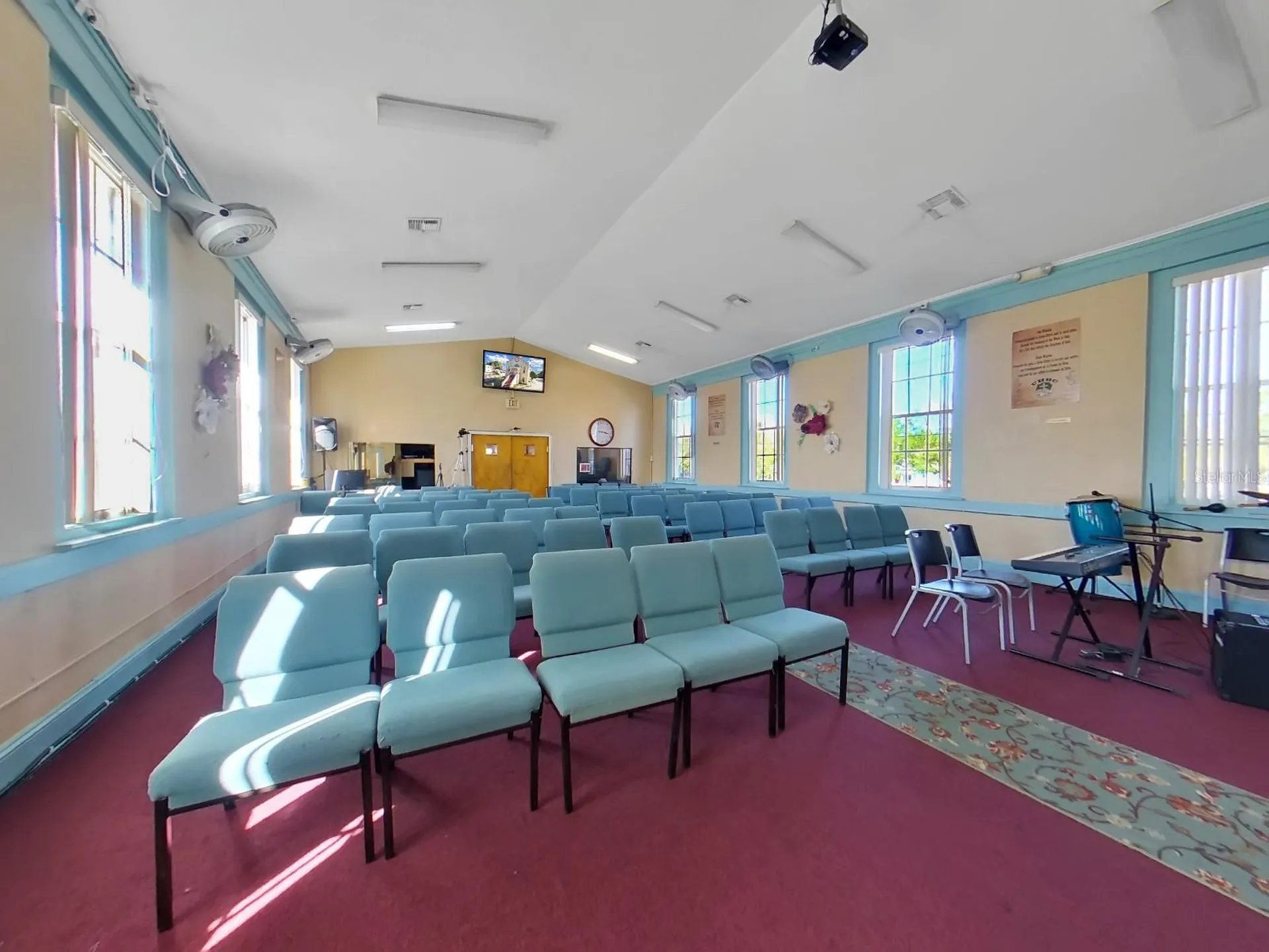 953 E 11th Avenue Tampa FL 33605