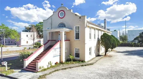 953 E 11th Avenue Tampa FL 33605