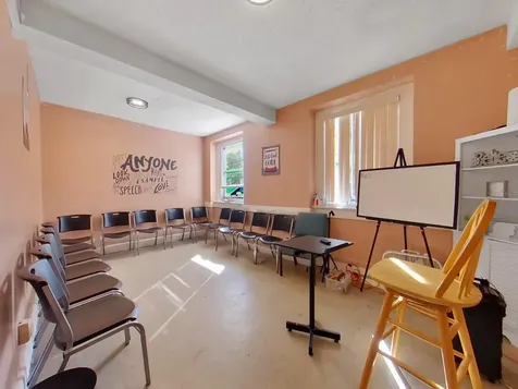 953 E 11th Avenue Tampa FL 33605