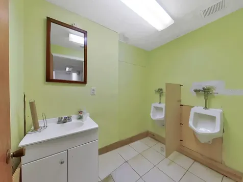 953 E 11th Avenue Tampa FL 33605