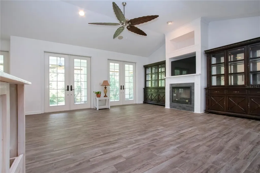 1422 Lightfoot Road Wimauma FL 33598