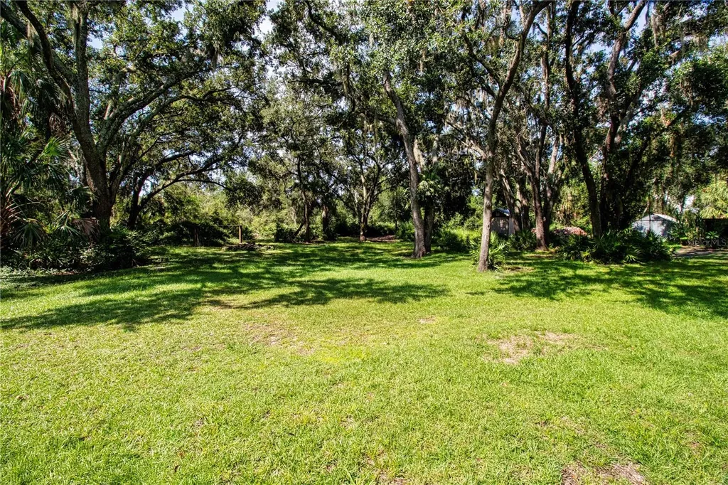1422 Lightfoot Road Wimauma FL 33598