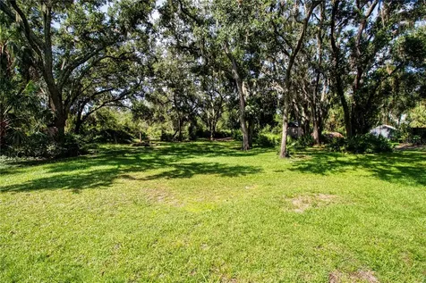 1422 Lightfoot Road Wimauma FL 33598