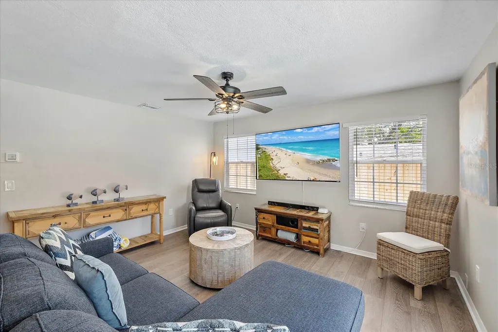 795 Plymouth Street Sarasota FL 34242