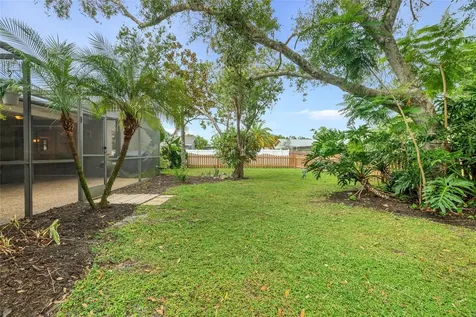 4207 Charing Cross Road Sarasota FL 34241